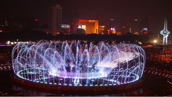 <i style='color:red'>泛光照明</i>一般包括那些內(nèi)容？